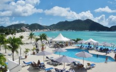 experience island tour accommodations