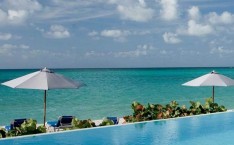 accommodations resort beach experience island sonesta casino bay